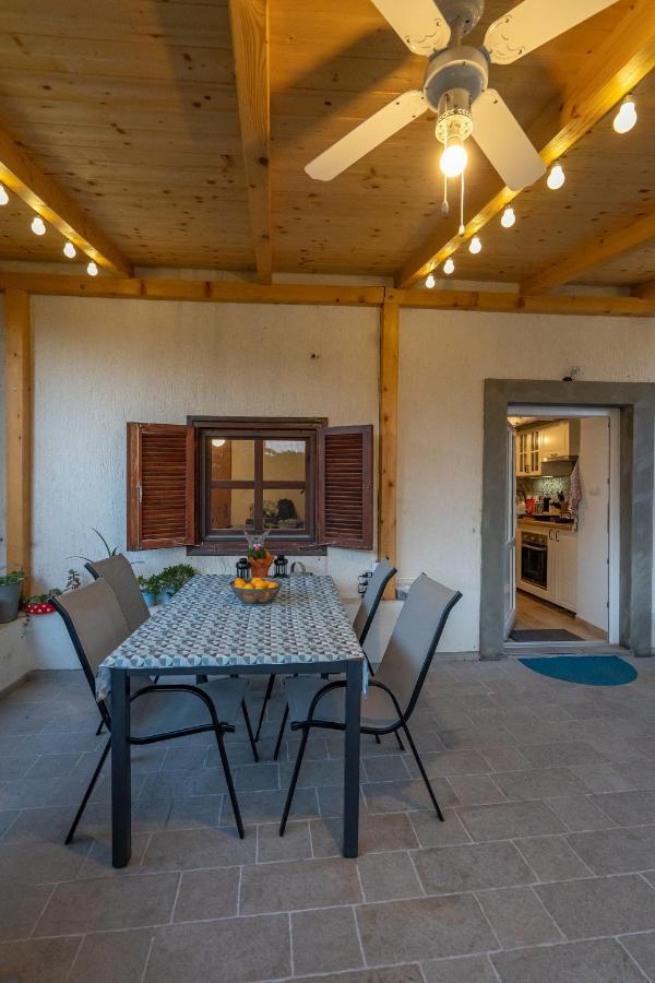 Holiday House Nova Stara Baška Esterno foto