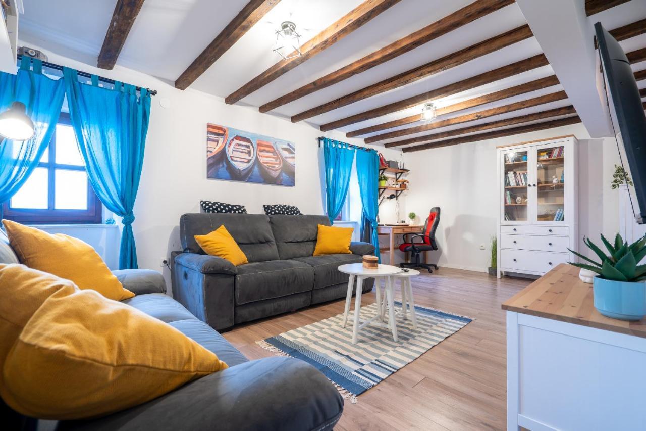 Holiday House Nova Stara Baška Esterno foto