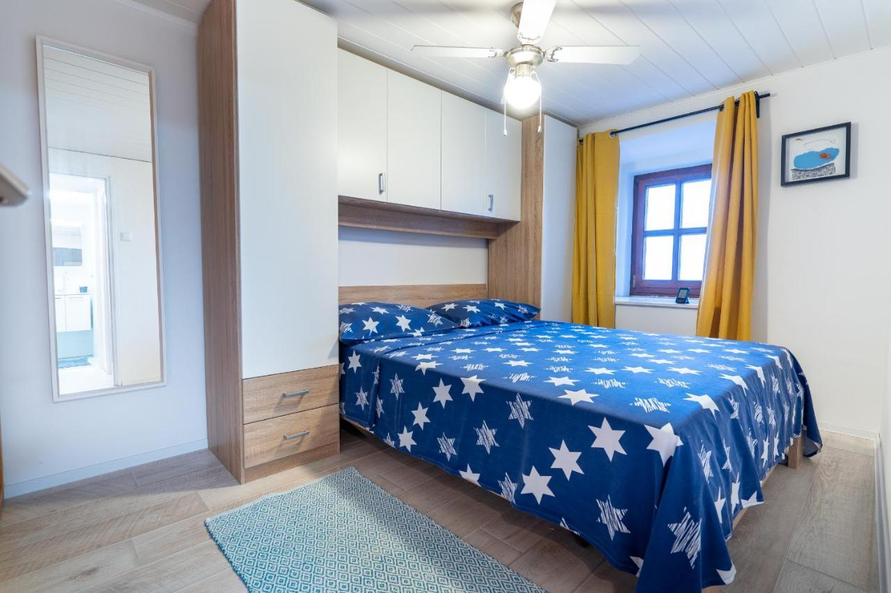 Holiday House Nova Stara Baška Esterno foto
